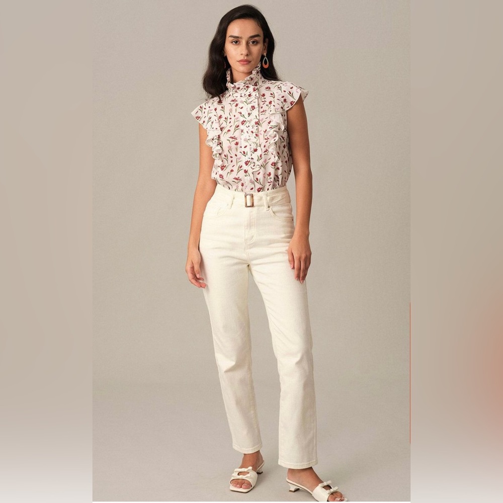 Ruffle Mock Neck Floral Blouse - Picture 7 of 8